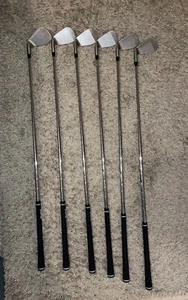 cleveland golf steel shaft mens iron set 5-9 + SW - Bild 1 von 12