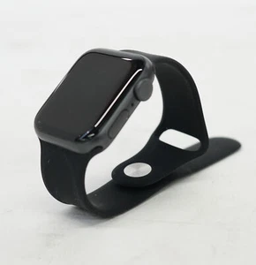 Apple Watch SE | GPS | 40mm | Space Grey Aluminum Case | Black Sport Band | Rene - Picture 1 of 4