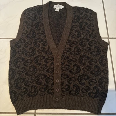 Vtg Perry Ellis levis strauss Men's Sweater Vest, 100% Scotland Wool M 22.5x24 - Image 1 of 4