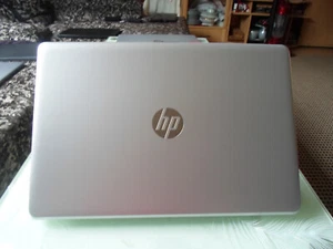 HP 15-bsq32nb CORE I7 GEN.7 - Photo 1/10