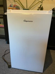 Fridgemaster Under CounterFridge - Picture 1 of 1