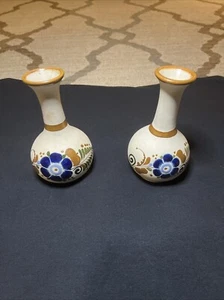 Bud Vases Set of 2 Made In Mexico Puerto Vallarta - Picture 1 of 4