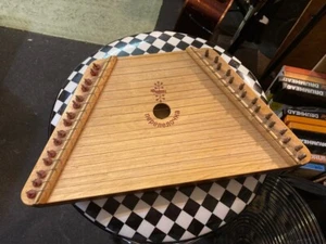 Folk Harp made in BELARUS 1.5" X 8" X 14.5" / 15 Strings Instrument - Picture 1 of 4