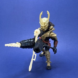 Figura de acción Kenner Predator Nightstorm Predator 1993 5" casi completa - Imagen 1 de 8