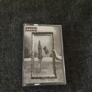 Oasis - Wonderwall / Round Are Way - 1995 Cassette Tape Brit Pop Rock n Roll - Picture 1 of 2
