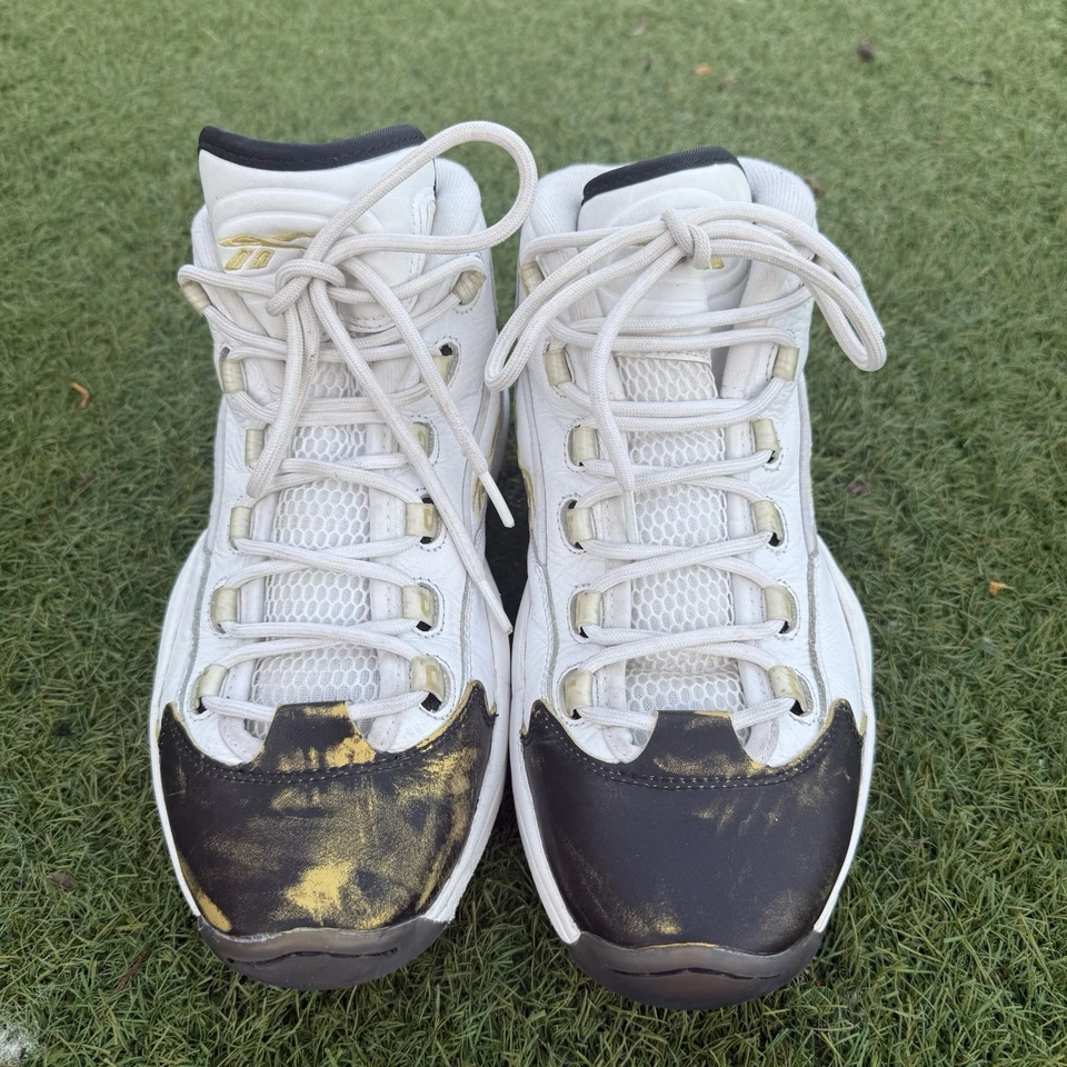 Reebok Iverson Question Mid Size 10.5 Respect My Shine Black & Gold EF7599 - Image 1 of 4