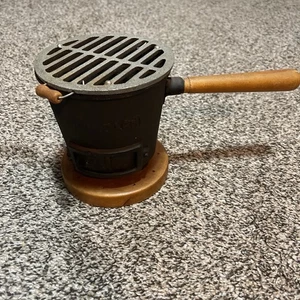 Vintage FWW Mini Hibachi Grill Tabletop Barbecue Cast Iron Round Grill Japan - Picture 1 of 12
