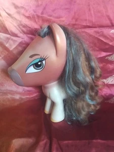 Bratz Ponies Styling Head - Picture 1 of 11