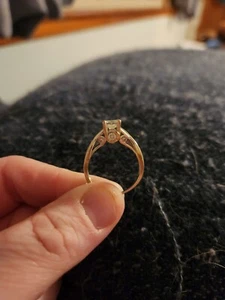 Zales engagement ring - Picture 1 of 3