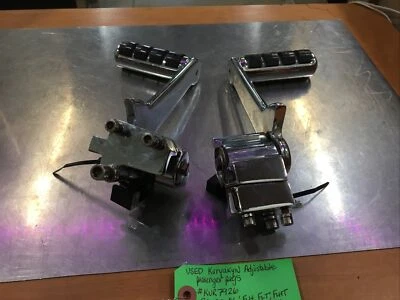 Clavijas de pasajero ajustables Kuryakyn #KUR7926 Foto 1 de 4