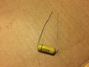 NOS Vintage Astron .005 uf 600v Mustard Capacitor Guitar Amp Tone Cap (Qty Avail - Picture 1 of 4