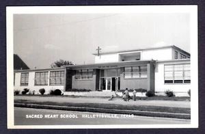 RPPC Sacred Heart School Hallettsville TX Vintage 1950's Real Photo Postcard - Picture 1 of 2