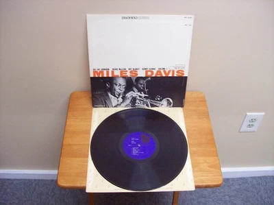 MILES DAVIS "VOLUME 1" 1973 NEAR MINT BLUE NOTE REMASTERED LP BST 81501 - Image 1 of 2