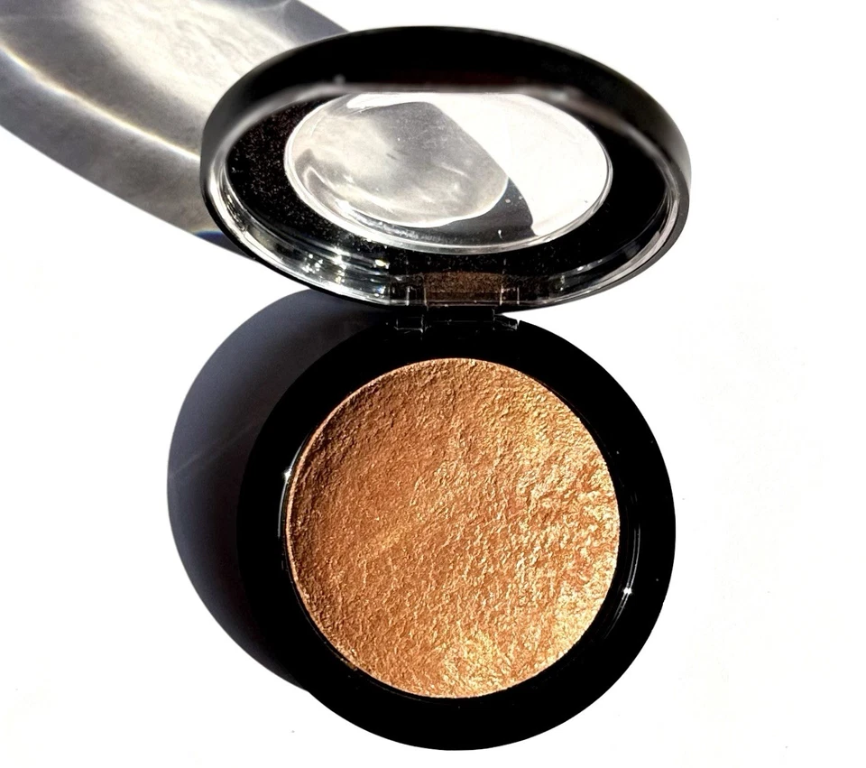MAC Gold Depost Mineralize Skinfinish Poudre De Finition 10g - Bild 1 von 3