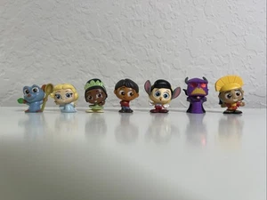 Disney Doorables 7 Figuren Zurg Cinderella Tiana Remy Pinocchio COCO Serie 10 - Bild 1 von 17