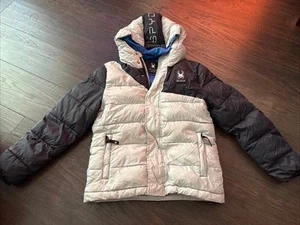Spyder gefütterte Jacke mit durchgehendem Reißverschluss und Kapuze für Jungen - grau/schwarz, Größe S (7/8) - Bild 1 von 3