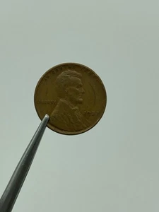 Vintage 1937 Lincoln Wheat Penny Misaligned Die Clash Error 1C US Coin - Picture 1 of 7