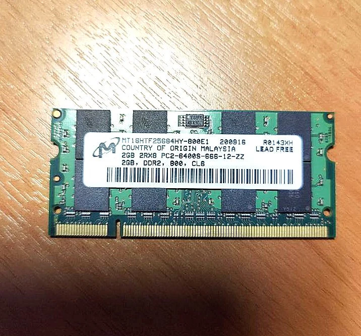 Memoria RAM SO-DIMM Micron 2GB PC2-6400 DDR2-800MHz - Immagine 1 di 1