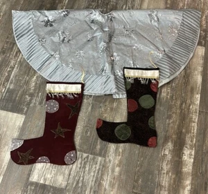 Christmas Tree Skirt And 2 Stockings - Picture 1 of 6