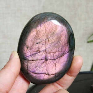 Muestra de cristal de cuarzo pulido piedra labradorita púrpura natural B1040-210 g - Imagen 1 de 9