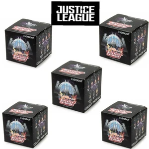 Lot of 5 - KIDROBOT DUNNY JUSTICE LEAGUE Mystery Mini BLIND Figure BOX - Picture 1 of 6