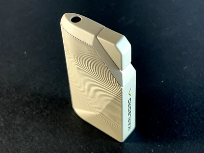 Vintage metal Marlboro lighter original design condition is absolutely new. - Image 1 of 4