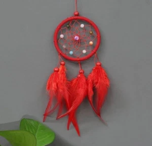Roter kleiner Traumfänger mit Federn Wandbehang Ornament indischer Stil - Bild 1 von 12