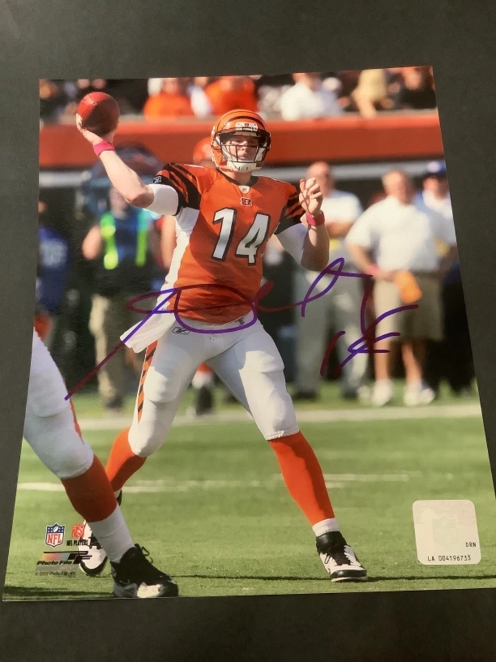 FOTO ASSINADA POR ANDY DALTON 8X10 CINCINNATI BENGALS FUTEBOL NFL CERTIFICADO DE AUTENTICIDADE AUTOMÁTICO - Imagem 1 de 1