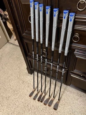 Eixos rígidos de cobre Mitsubishi TaylorMade P790 - Imagem 1 de 4