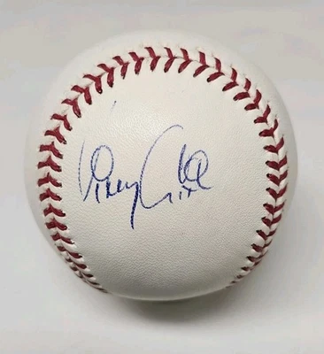 Официальная бейсбольная карточка с автографом Винни Кастильи из Rawlings ROCKIES B7 - Изображение 1 из 3