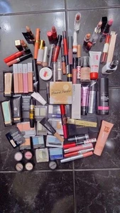 Famous Makeup Brands Bundle Box. - Picture 1 of 3