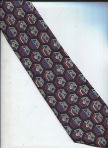 NEW CLASSIC ROBERT STOCK 100% SILK NECK TIE NECKTIE GEOMETRIC GIFT ITEM PRESENT - Picture 1 of 1