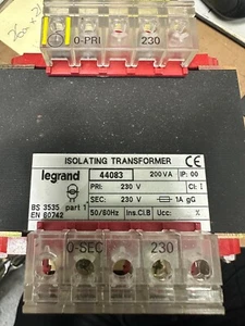 Legrand 44083 Sicherheitstrenntransformator 200VA - Bild 1 von 2