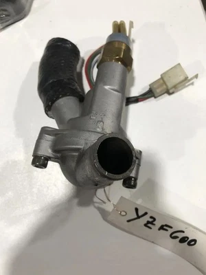 Yamaha YZF 600R YZF600 Thundercat montaje termostato 1997 - 2003 3TJ-12417xx1977 Foto 1 de 4