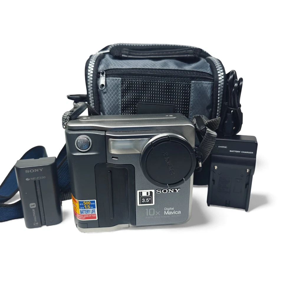 Sony Mavica MVC-FD7 Digital Camera 0.4MP Floppy Disk Retro 1997 Bundle - Image 1 of 4