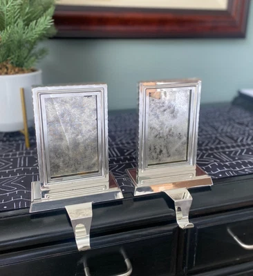 Soportes para calcetines de Navidad - Pottery Barn - Espejo acabado plateado antiguo  Foto 1 de 4