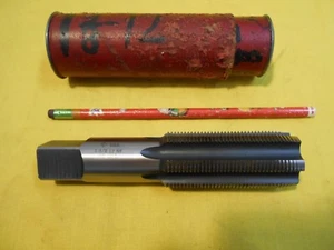 BUEN USADO 1 3/8"-12 GRIFO 6 flauta tapón roscado herramienta roscado CLEVELAND EE. UU. - Imagen 1 de 2