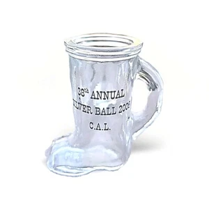 3 Bolas de Plata Anuales SHOTGLASS 39 2006 C.A.L. Coleccionables Recuerdo de novedad ~ - Imagen 1 de 5
