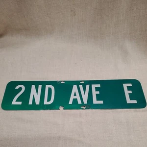Authentisches Straßenschild "2nd Ave E" im Ruhestand Autobahn Straße doppelseitig Bar Mancave  - Bild 1 von 9