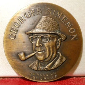 55mm ART MEDAL G SIMENON Belgium WRITER famous Maigret detective - Picture 1 of 2