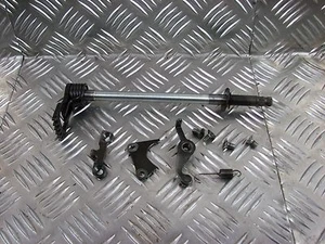 Suzuki GSXR 750 slingshot gear change shaft + quadrant etc. 1988 - 1989 - Picture 1 of 4