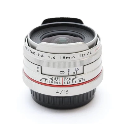 Pentax HD DA 15mm F/4 ED AL Limited Sliver (APS-C / K mount) #109 - Image 1 of 4