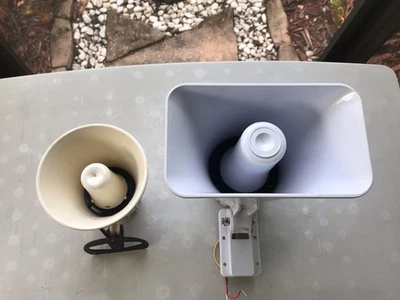 DSC  TS333S 12VDC and MC SS-66 Siren Speakers ( 2 Units ). - Image 1 of 4