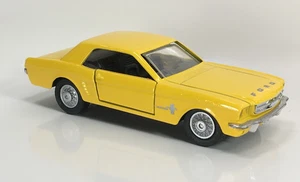 1964  '64  FORD MUSTANG  -  1/39 SCALE - PULLBACK - MAISTO - Picture 1 of 14
