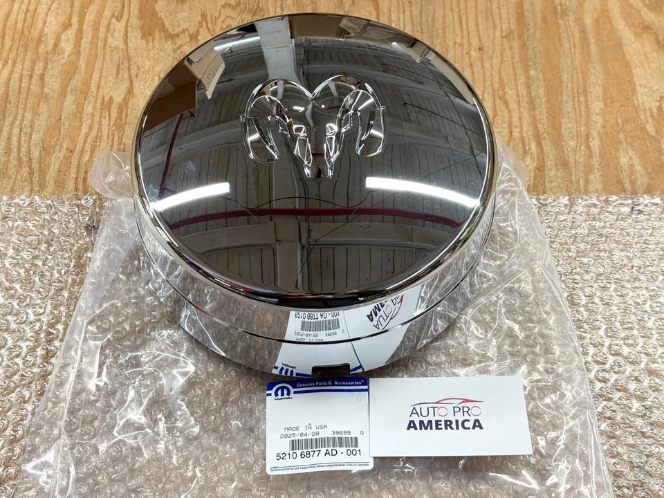 ХРОМИРОВАННЫЙ ЦЕНТРАЛЬНЫЙ КОЛПАК КОЛЕСА ДЛЯ 2003-2018 DODGE RAM 3500 ДВОЙНОЙ ЗАДНИЙ OEM MOPAR НОВЫЙ - Изображение 1 из 4