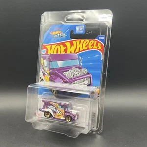Hot Wheels TREASURE HUNT 2025 High Graded MINT 9.0 | MAILED IT - Picture 1 of 11