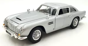 Autoworld escala 1/18 diecast AWSS131 - 007 Aston Martin DB5 James Bond - plateado - Imagen 1 de 5