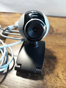 Logitech C250 (V-U0003) 1.3 MP USB Wired Clip-on Webcam w/ Built in Microphone - Picture 1 of 5