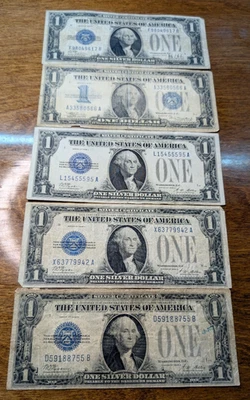Lot of 5 US $1 Funnyback Silver Certificates - Image 1 of 4