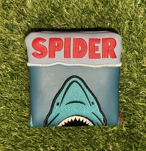 SELTEN NEU Taylormade EP Vault Spider X Jaws Shark Mallet Putter Headcover - Bild 1 von 4